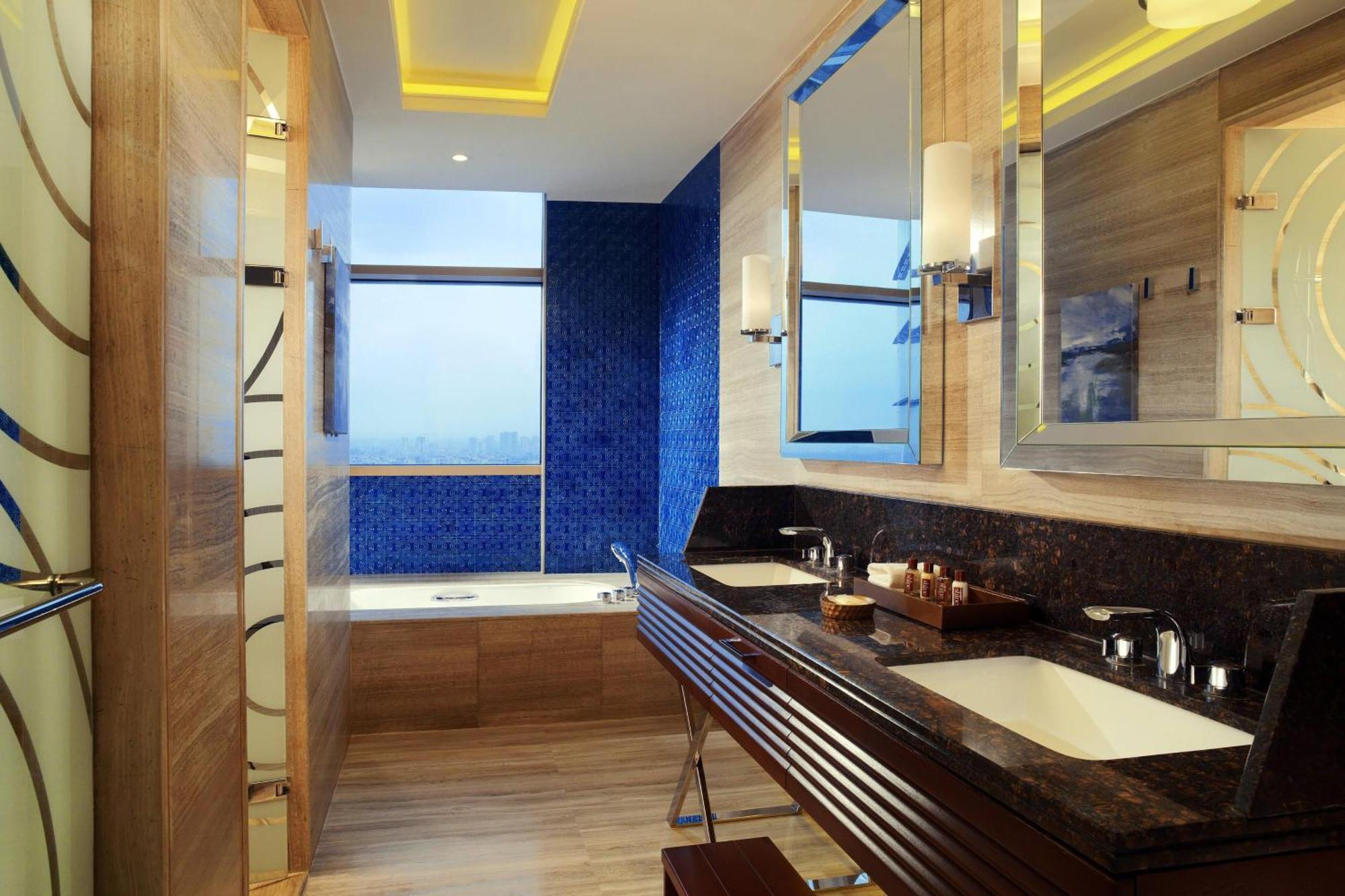 Sheraton Grand Adana Ngoại thất bức ảnh