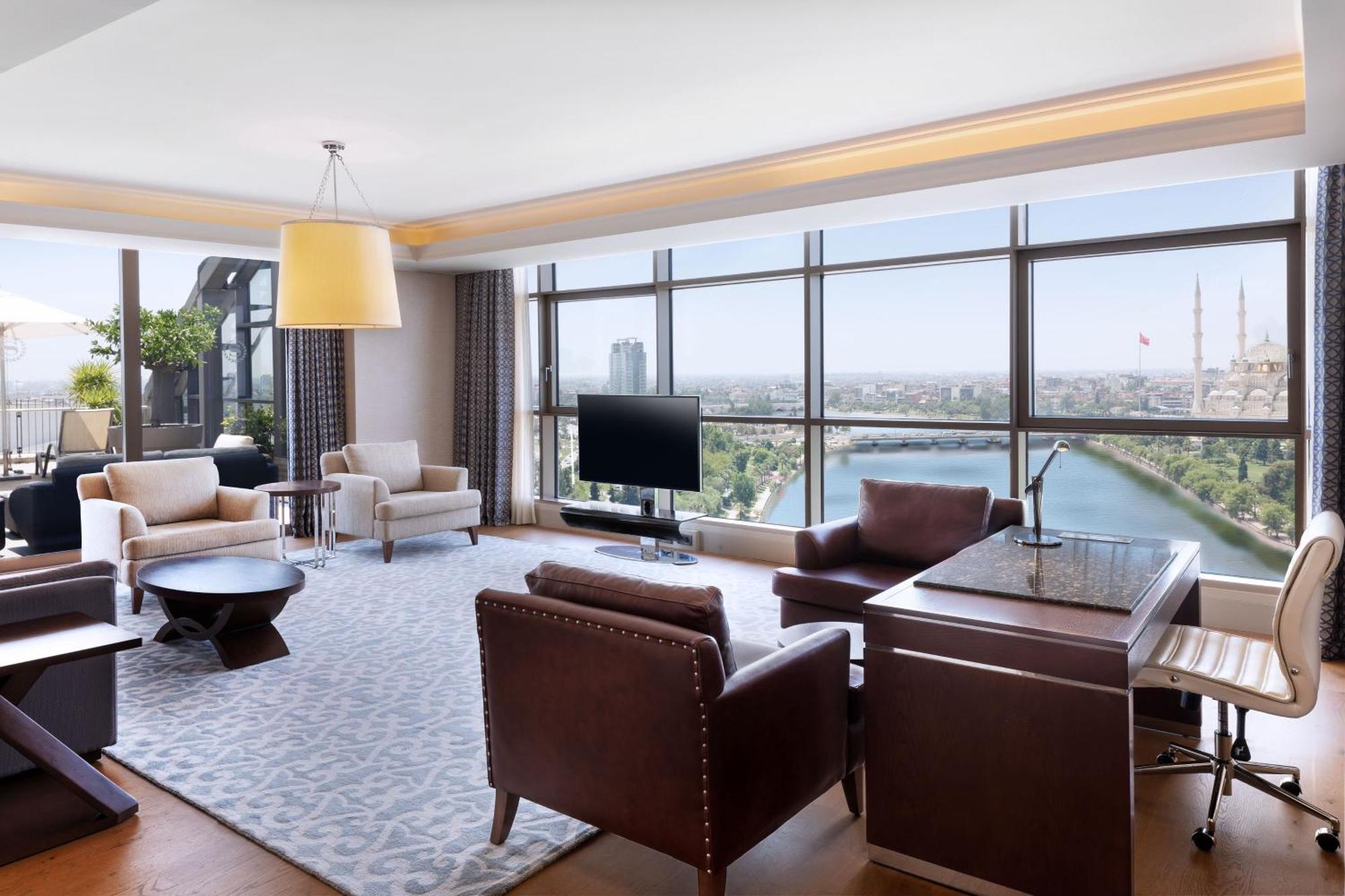 Sheraton Grand Adana Ngoại thất bức ảnh