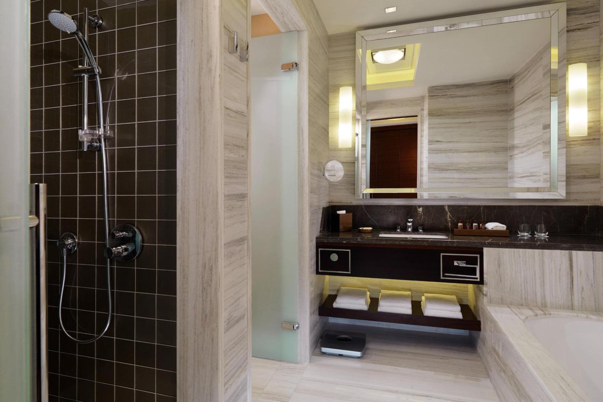 Sheraton Grand Adana Ngoại thất bức ảnh